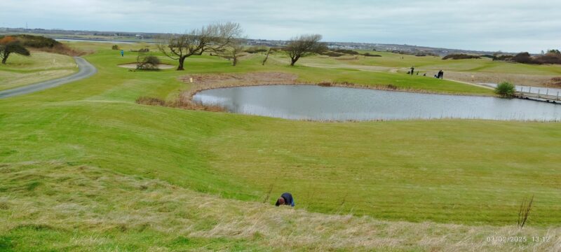 Golf club - Image 2