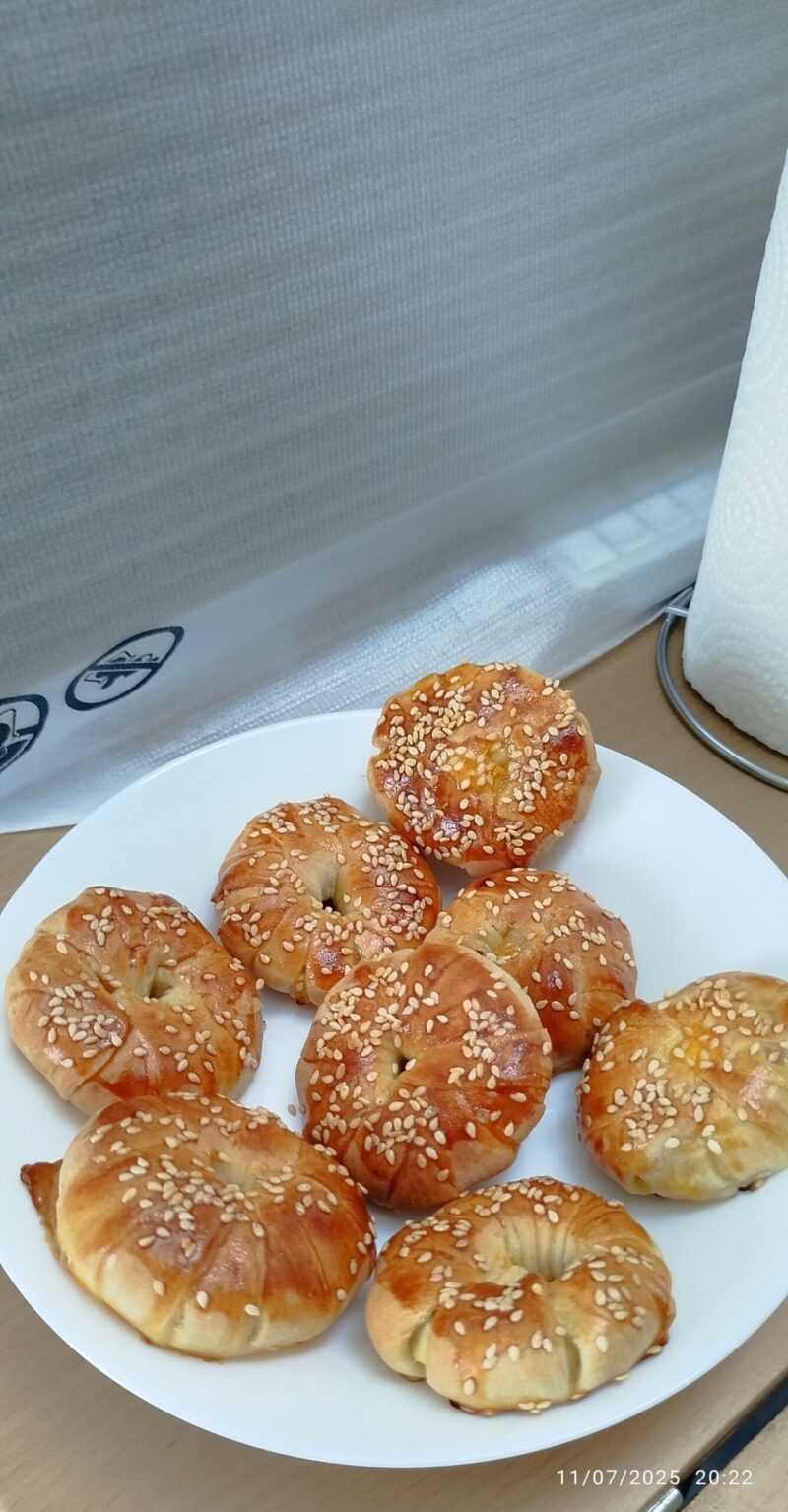 Apple doughnut