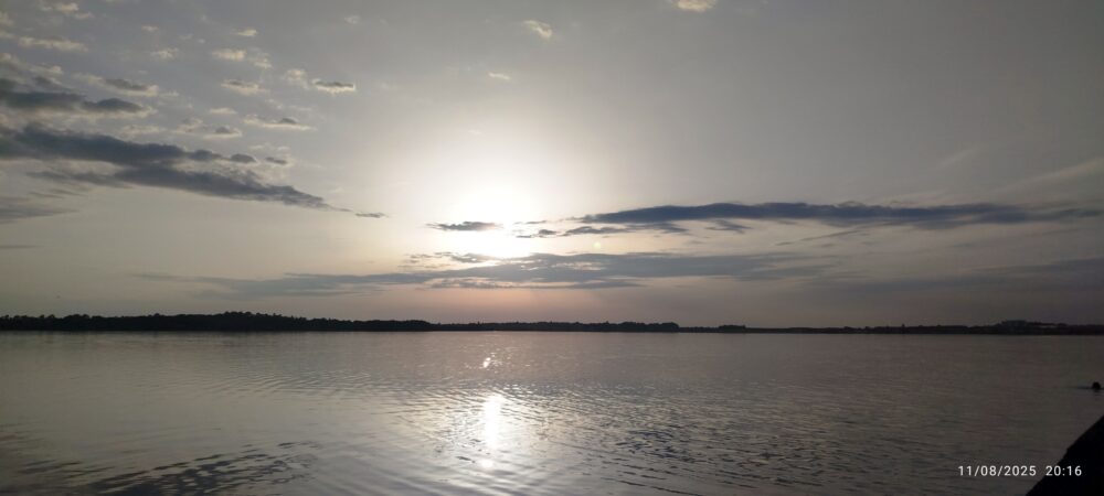 Noon sky